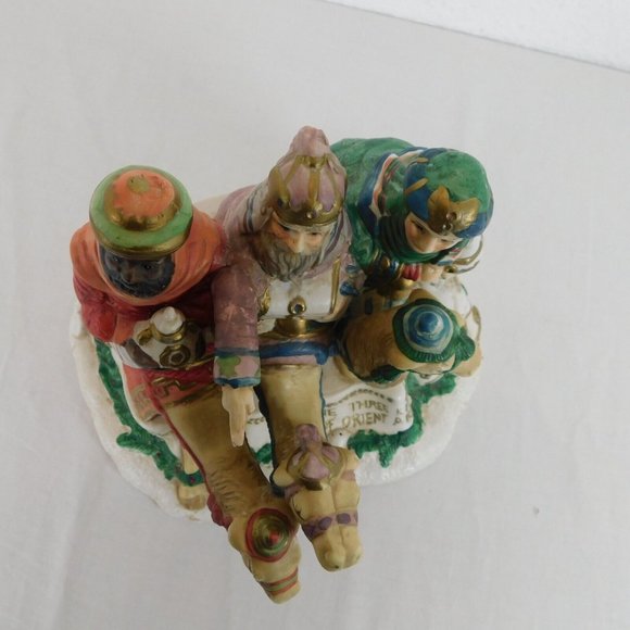 Giny Inc We Three Kings Nativity Figures Vtg 1992 Scenes of Devotion Frost FLAW - Picture 5 of 12